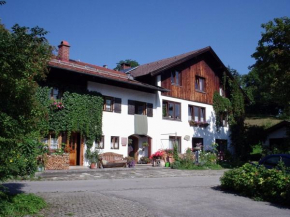 Haus am Weiher